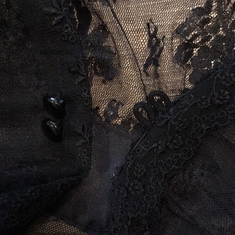213  Black Lace Vest/ top - Picture 7 of 7
